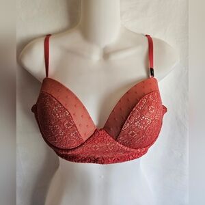 Victoria’s Secret Lace Wireless Bralette Pink L NWT